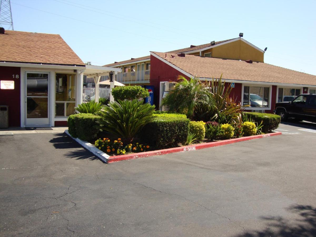 Oasis Inn Sacramento- Elk Grove 외부 사진
